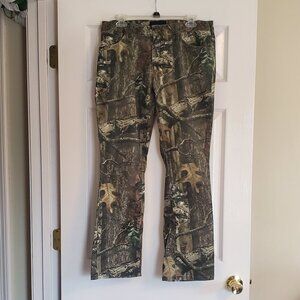 Mossy Oak Camouflage pants
